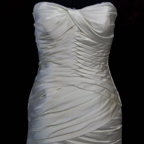 KIRSTIE KELLY BRIDAL Size 18 - Picture 3 of 6